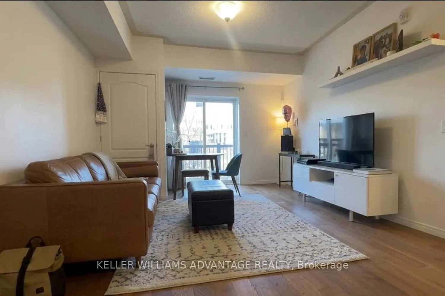 910 Wentworth Street 206 photo 5