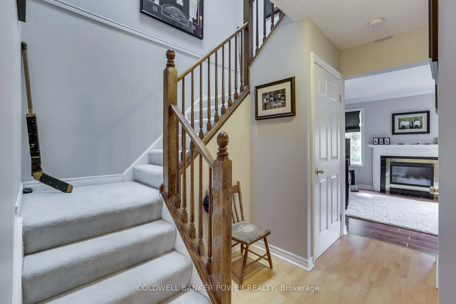 340 Ambleside Drive 11 photo 3