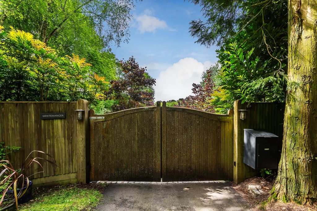 Additional image 16 of 4 bed detached house for saleMarley Common, Haslemere, Surrey GU27