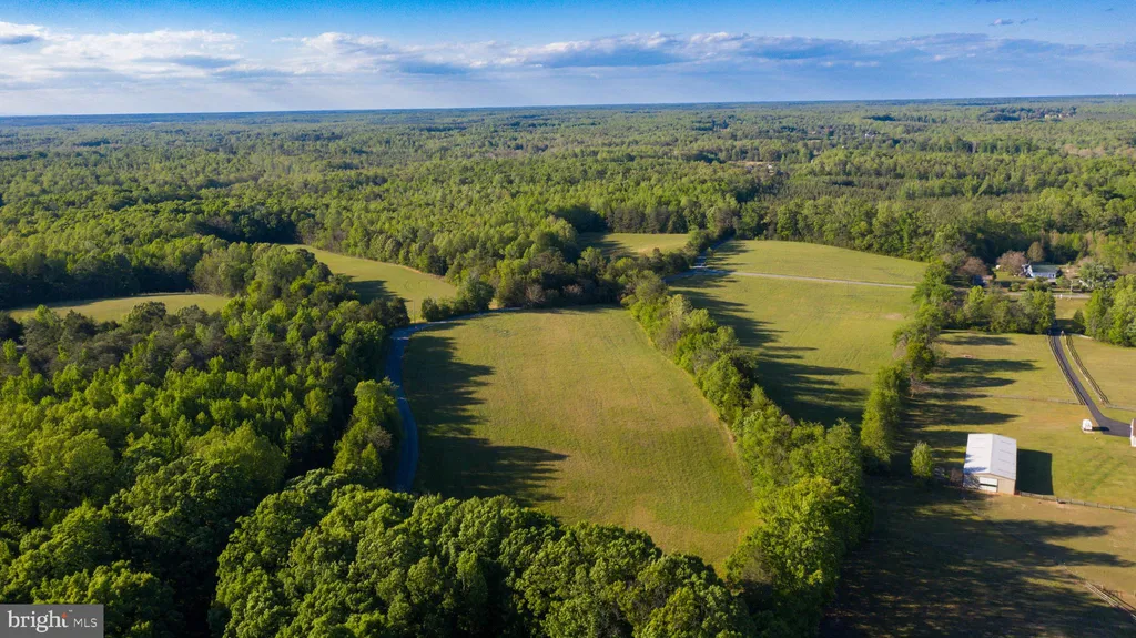 Trivette Rd, Beaverdam, VA 23015 photo 2