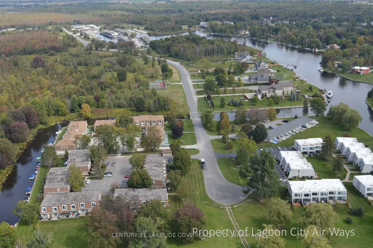 4 Paradise Boulevard Unit 4