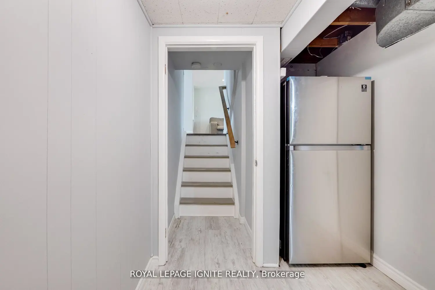 Additional image 15 of 1761 Daleview Crescent