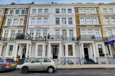 Collingham Place, Earls Court SW5, Studio to rent
