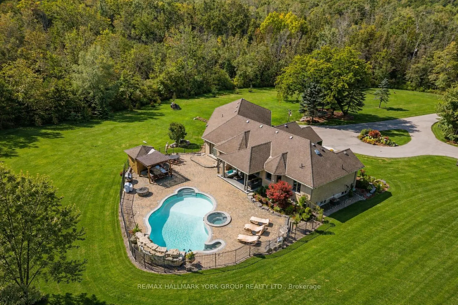 6871 Black River Road photo 3