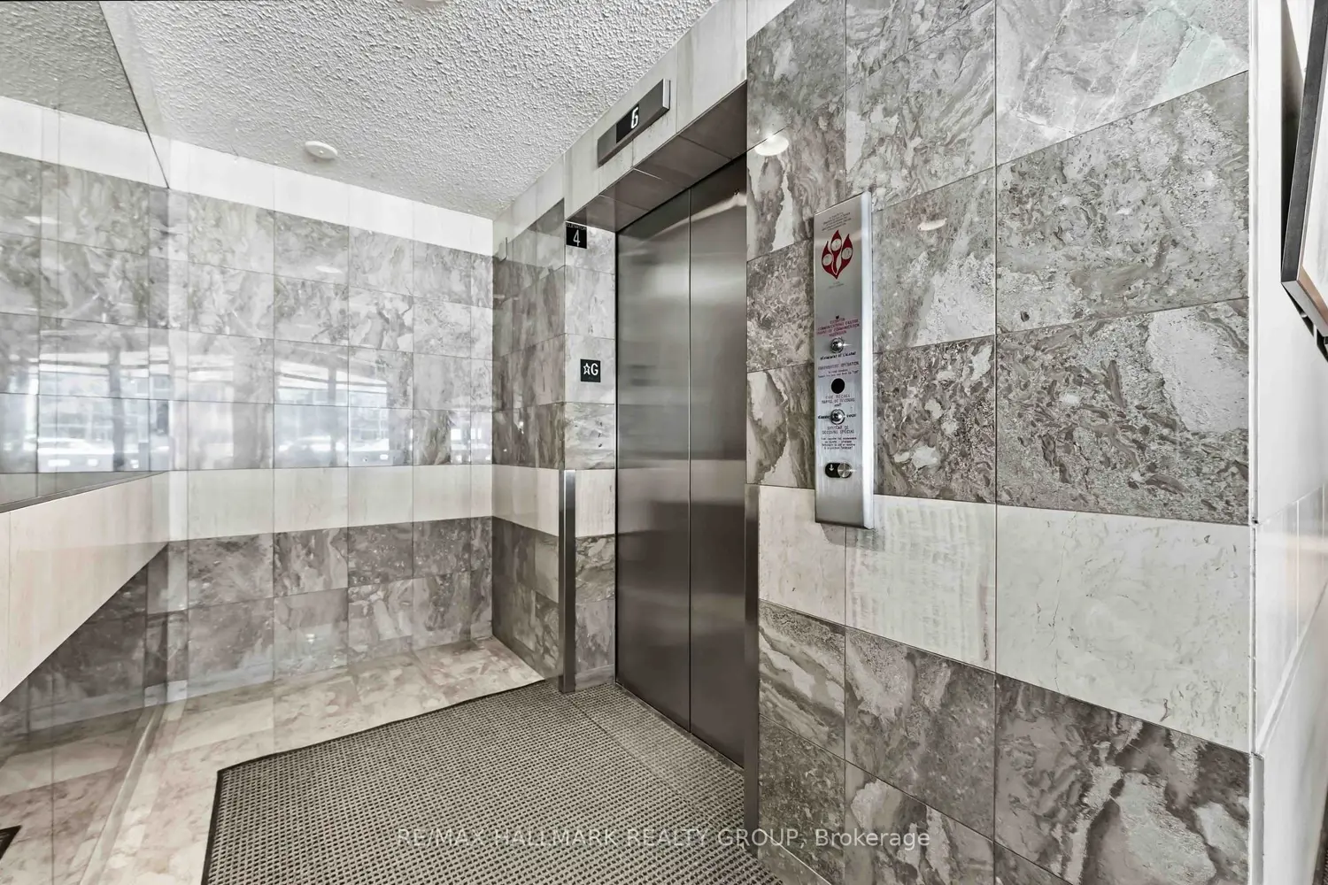 199 Kent Street 1602 photo 4