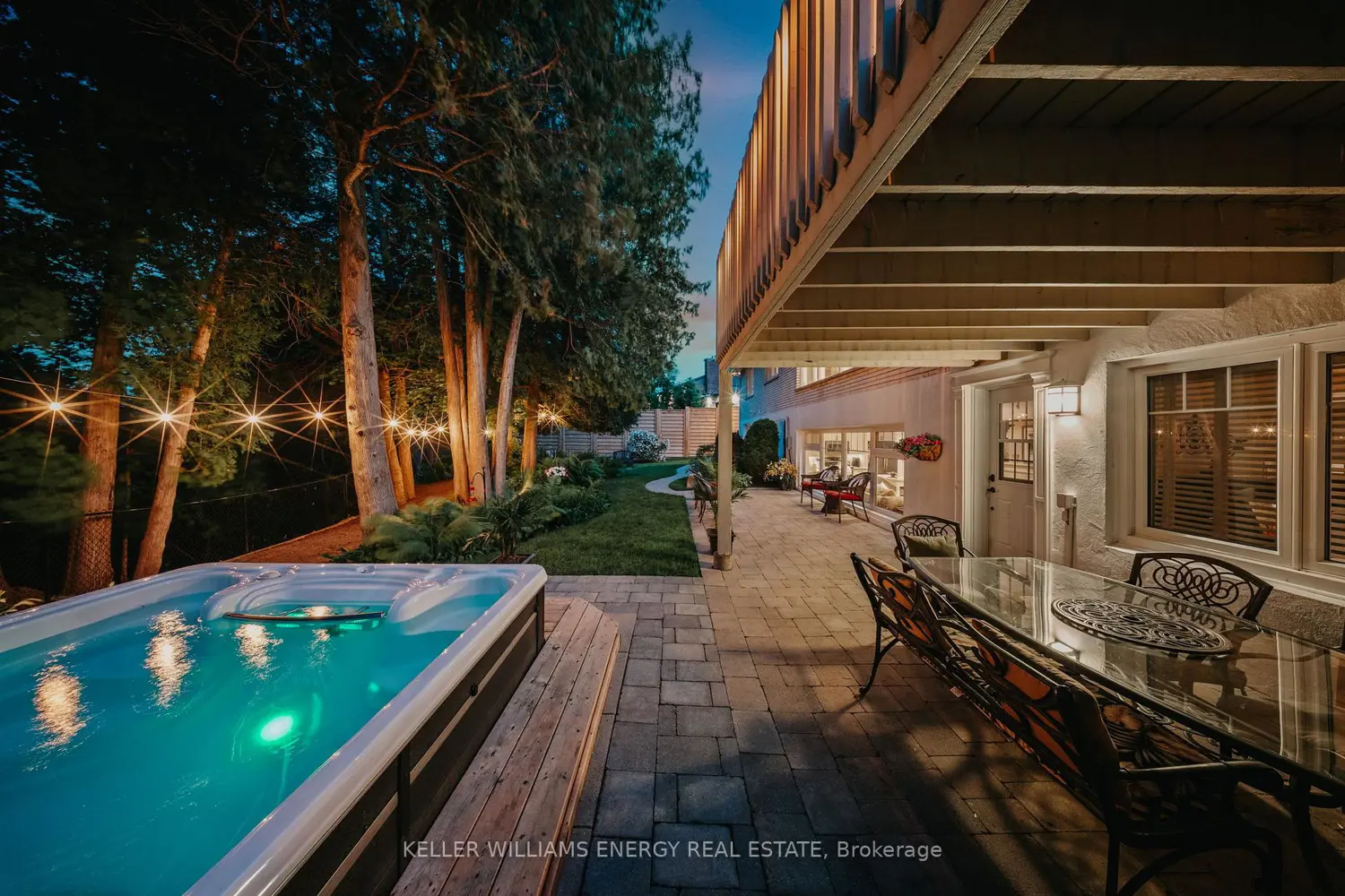 833 Glenmanor Drive photo 3