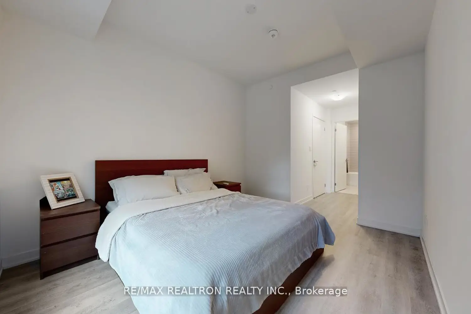 Additional image 7 of 38 Simcoe Promenade Circle 319C