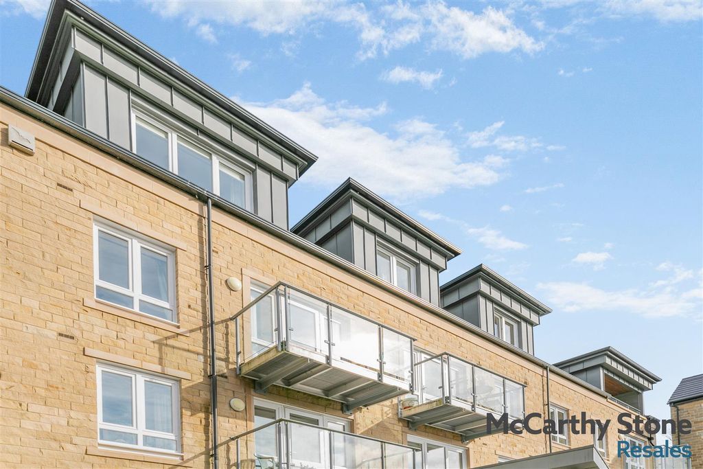 1 bed flat for saleLeedham Court, Victoria Road, Hebden Bridge HX7