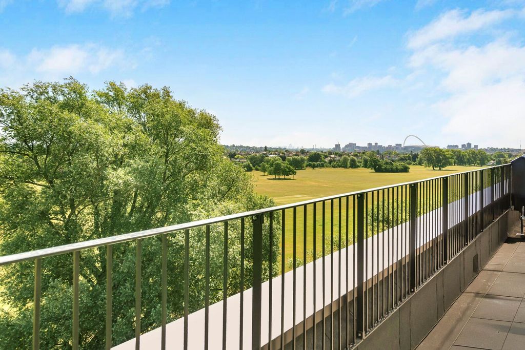 Additional image 11 of 3 bed flat for saleNorthwick Parkside, Harrow HA1