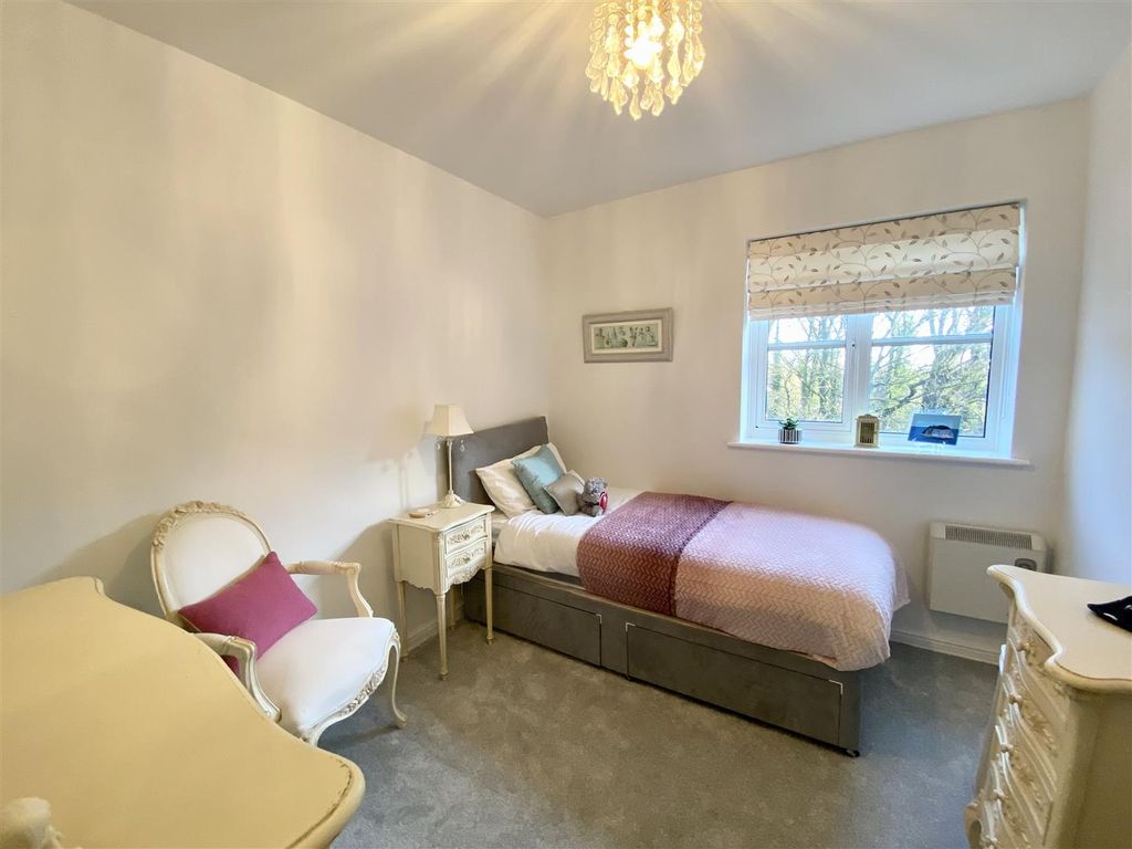 Additional image 13 of 2 bed flat for saleAlmond Court, Northowram, Halifax HX3