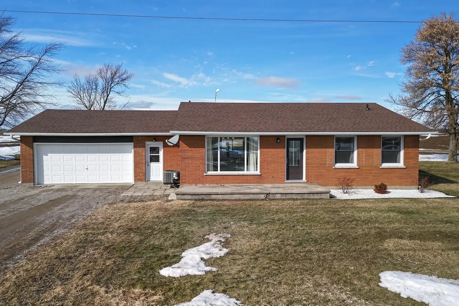 49728 Lyons Line Road photo 2