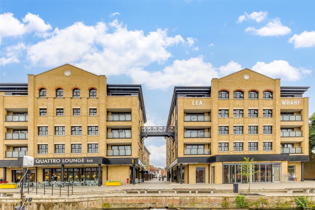 Additional image 24 of 2 bed flat for saleBircherley Green, Hertford SG14