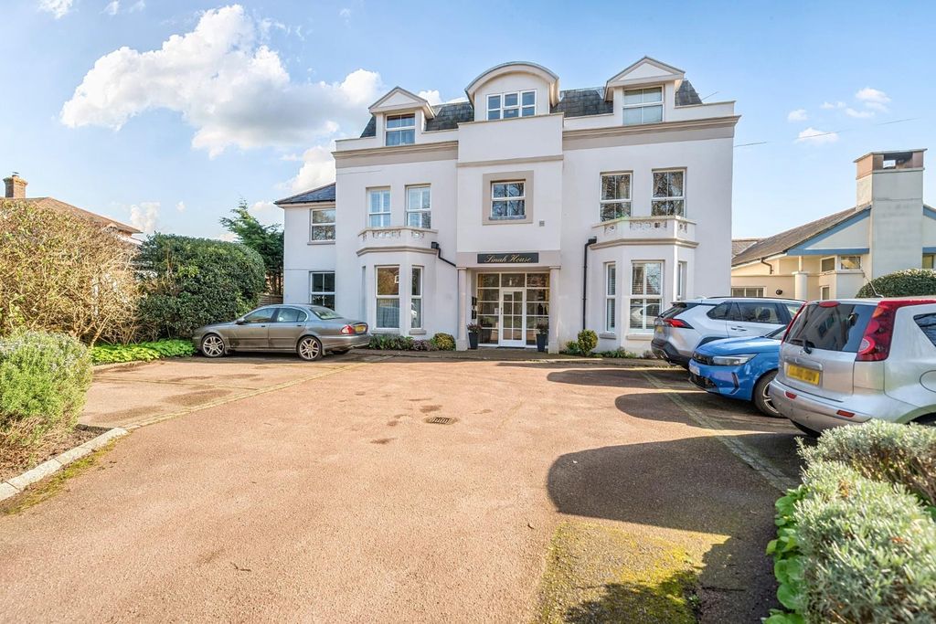 Additional image 2 of 2 bed flat for saleSinah Lane, Hayling Island PO11