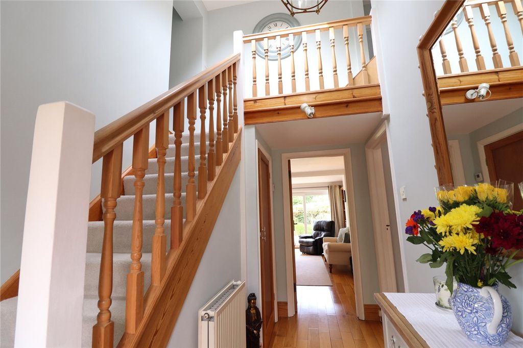 Additional image 5 of 5 bed detached house for saleRyedale, Gallipot Hill, Hartfield TN7