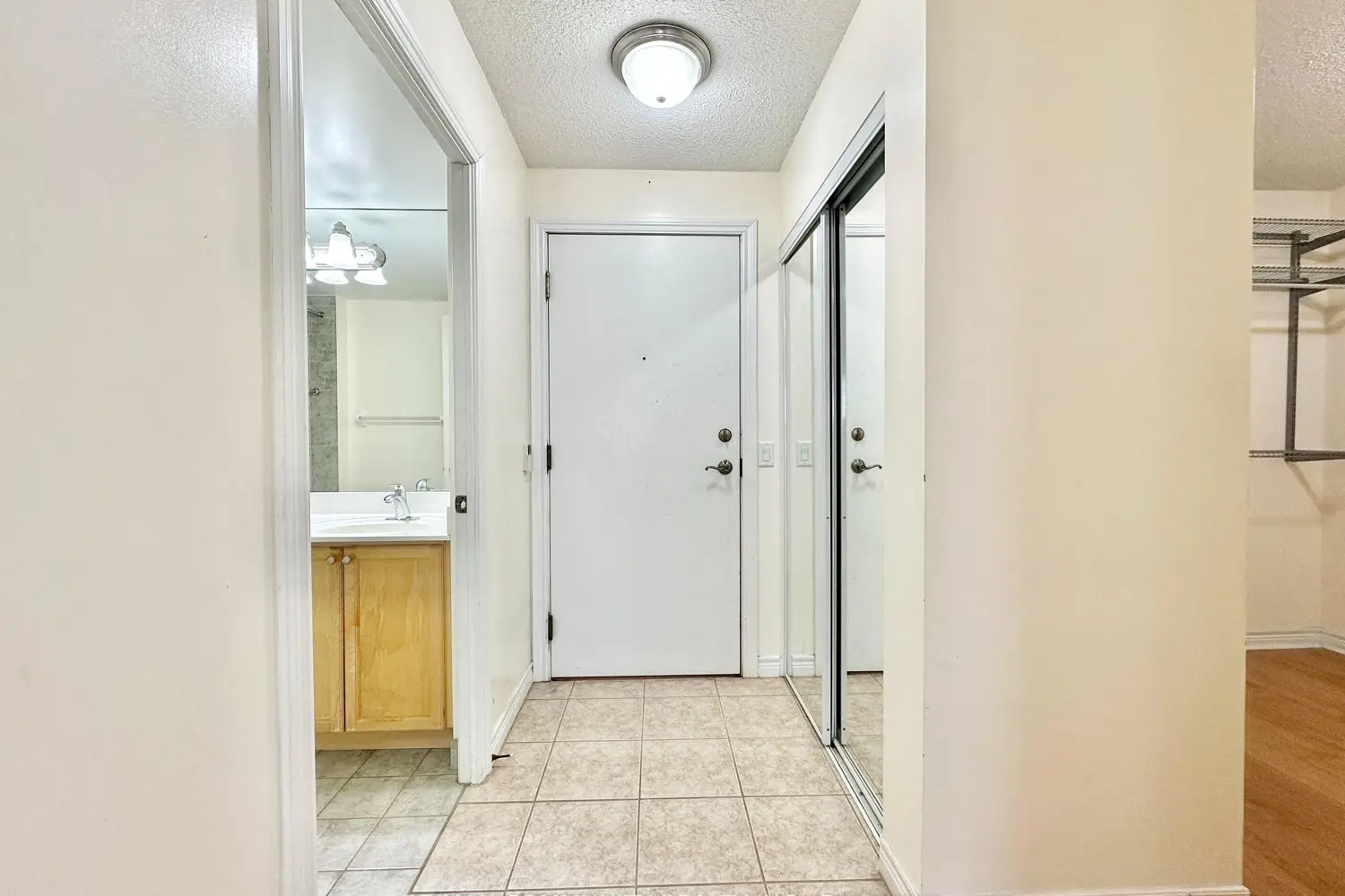 710 Humberwood Boulevard 2808 photo 4