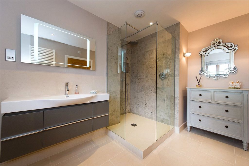Additional image 12 of 5 bed detached house for saleFulwith Mill Lane, Harrogate, North Yorkshire HG2