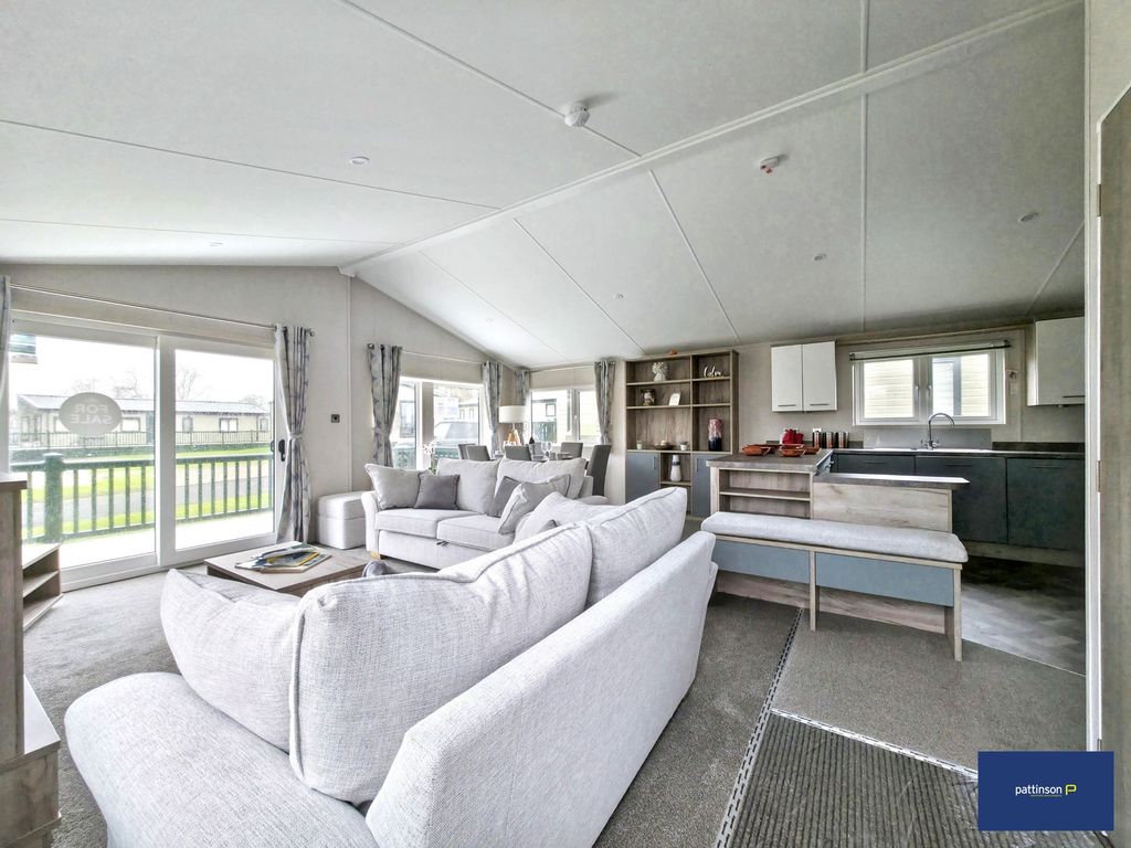3 bed lodge for saleLowgate, Hexham NE46 photo 2