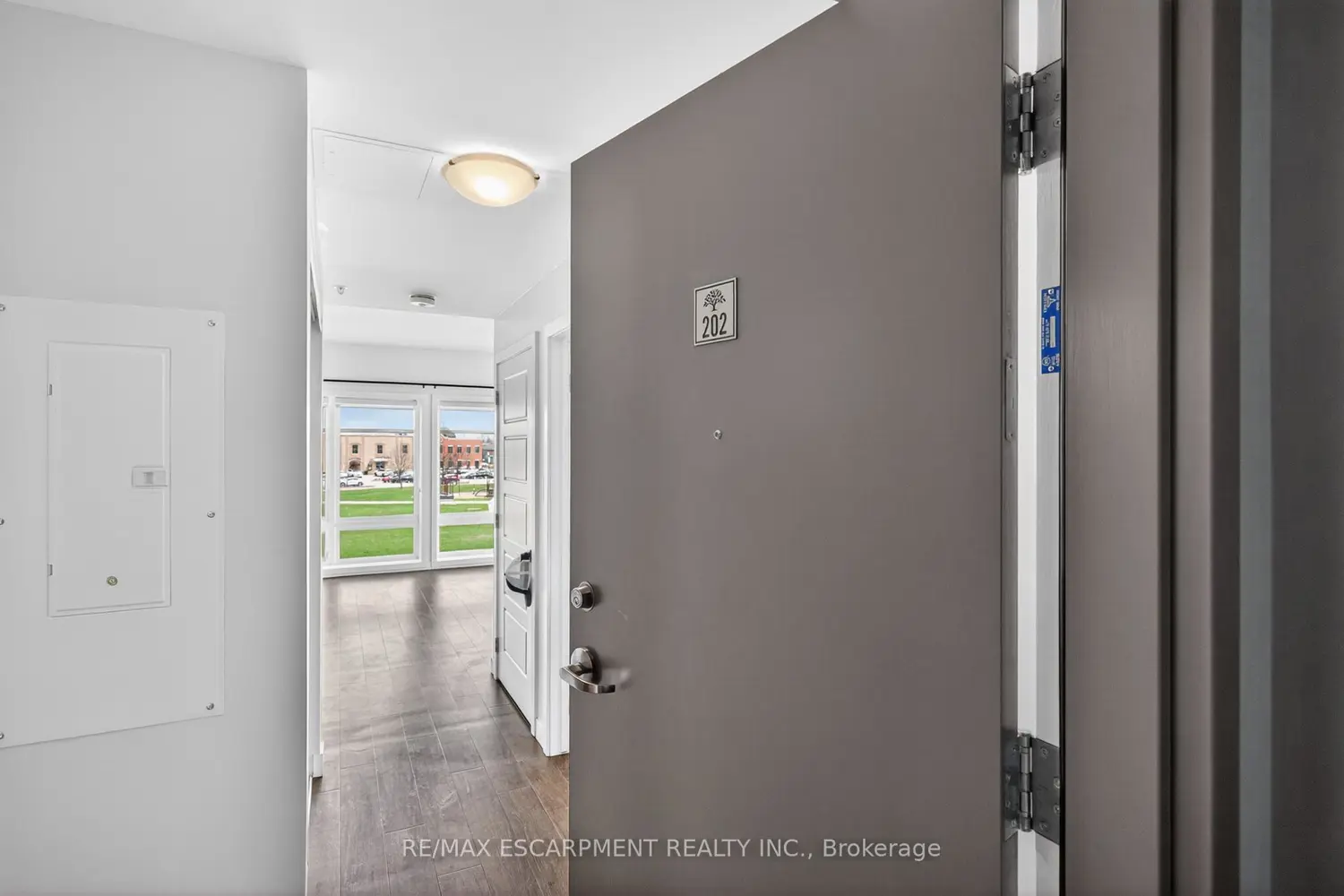 175 Commonwealth Street 202 photo 4