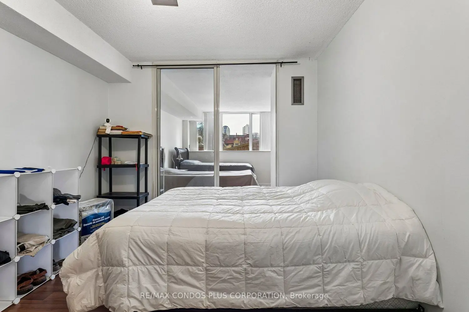 15 Maitland Place 204 photo 3