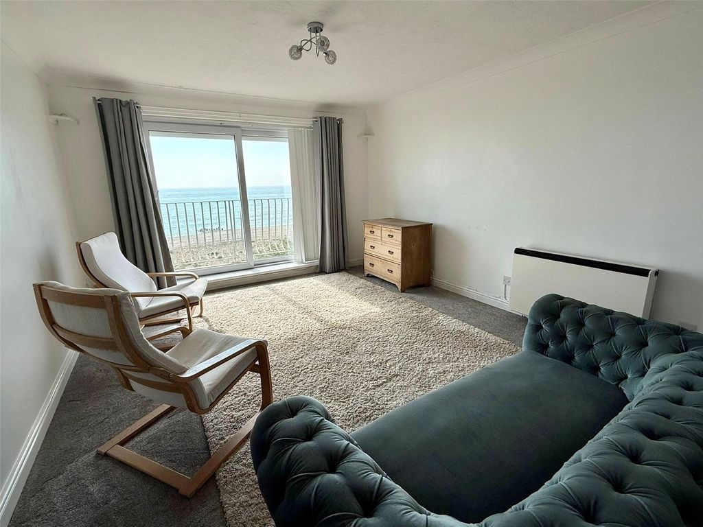 Additional image 18 of 2 bed flat for saleSouthwood Road, Hayling Island, Hampshire PO11