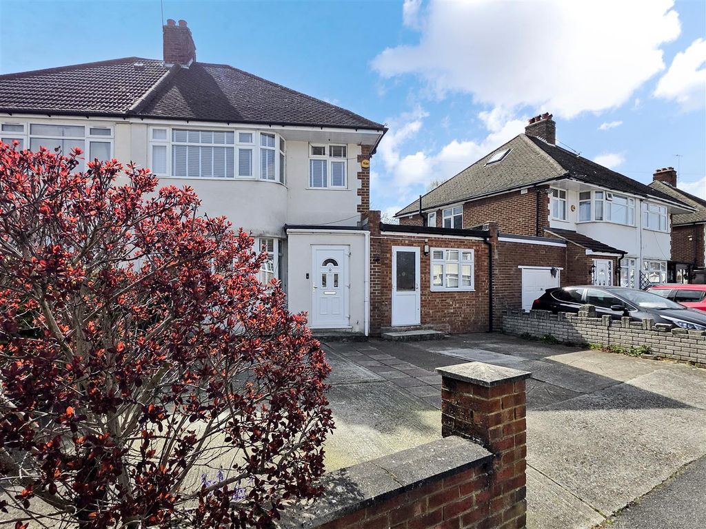 Additional image 20 of 4 bed semi-detached house for saleGledwood Gardens, Hayes UB4