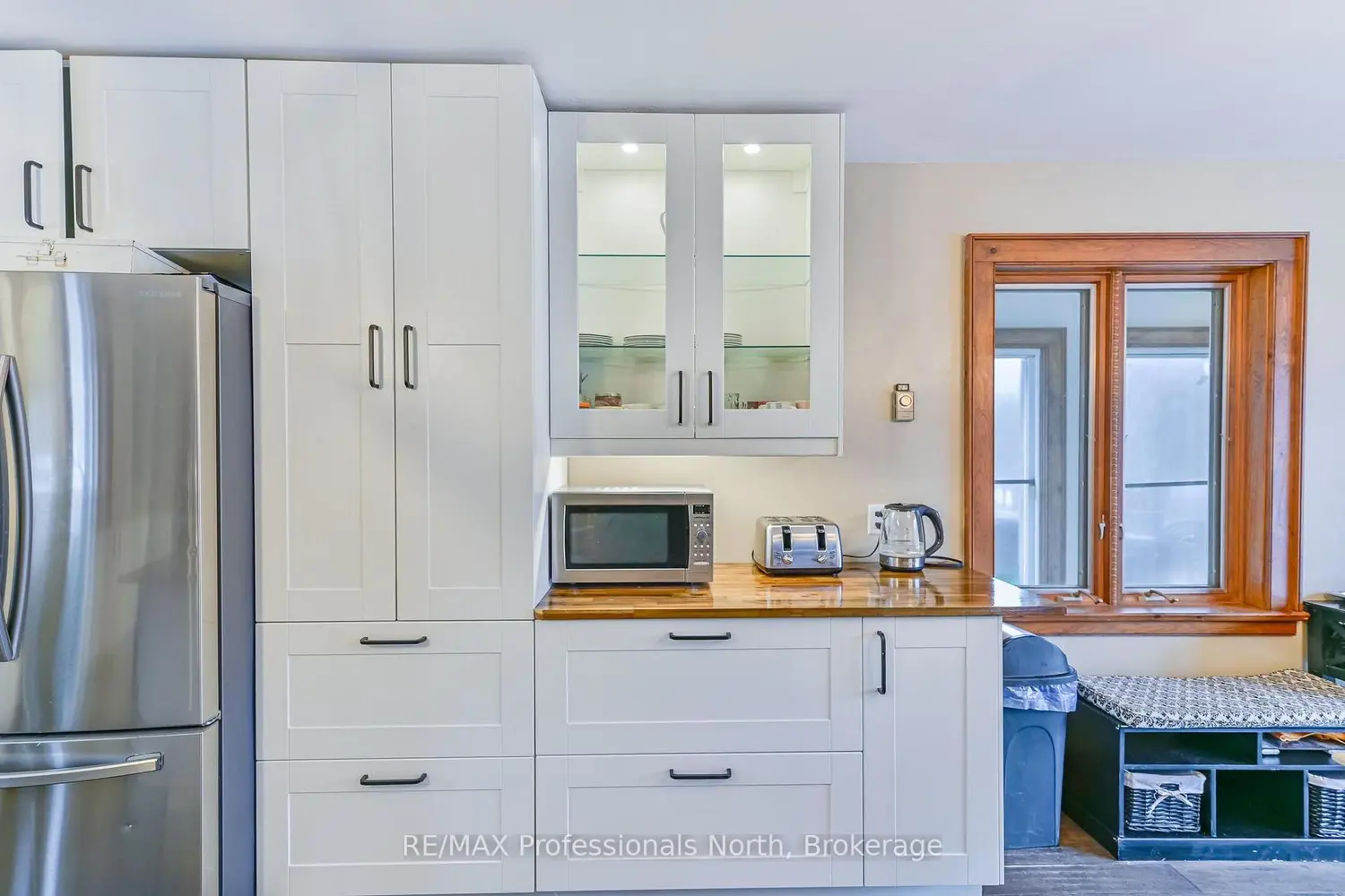 2481 North Shore Road photo 2