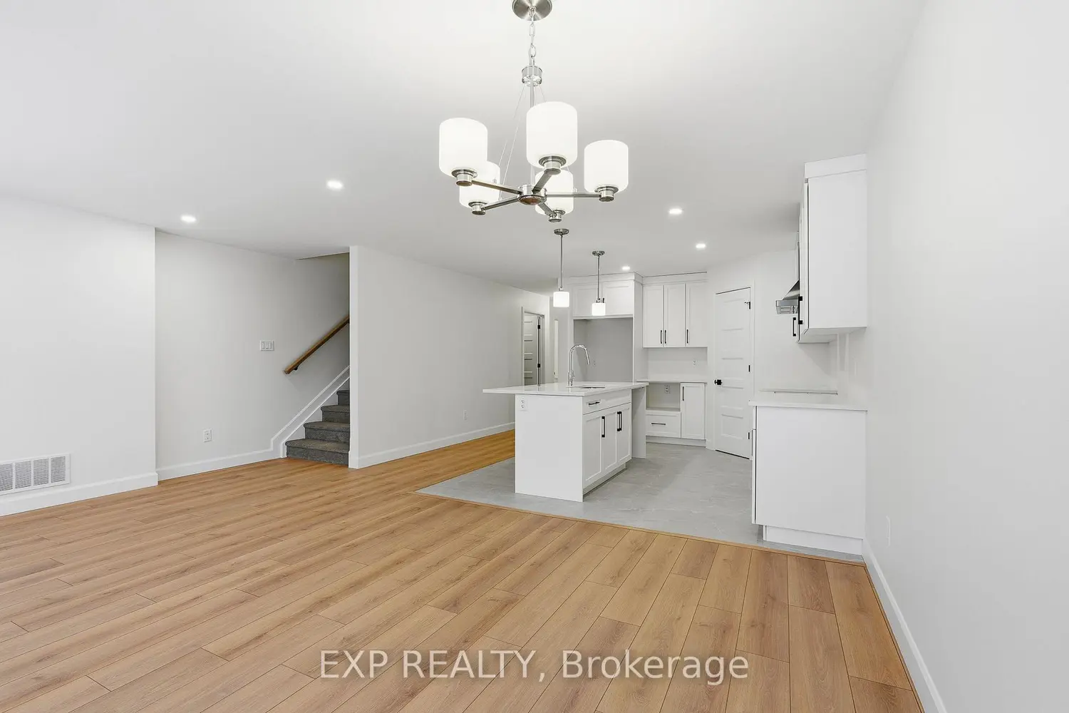 Additional image 10 of 136 Elizabeth Street Street
