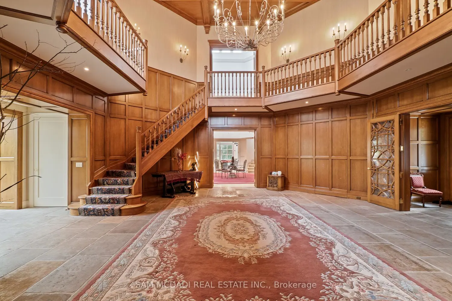 9 Flaherty Lane photo 4