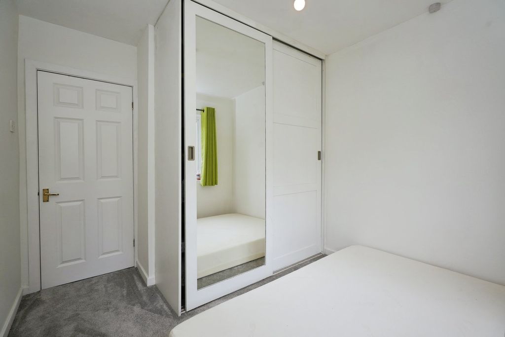 Additional image 25 of 5 bed detached house for saleBroomfield Avenue, Halifax HX3