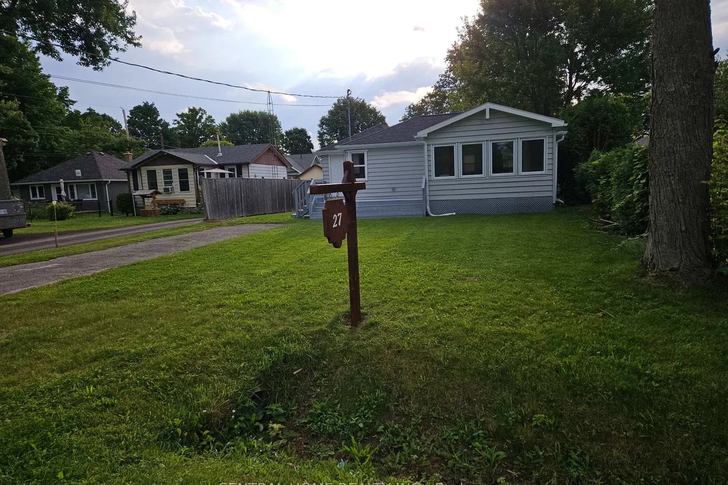27 Blue Heron Drive photo 3
