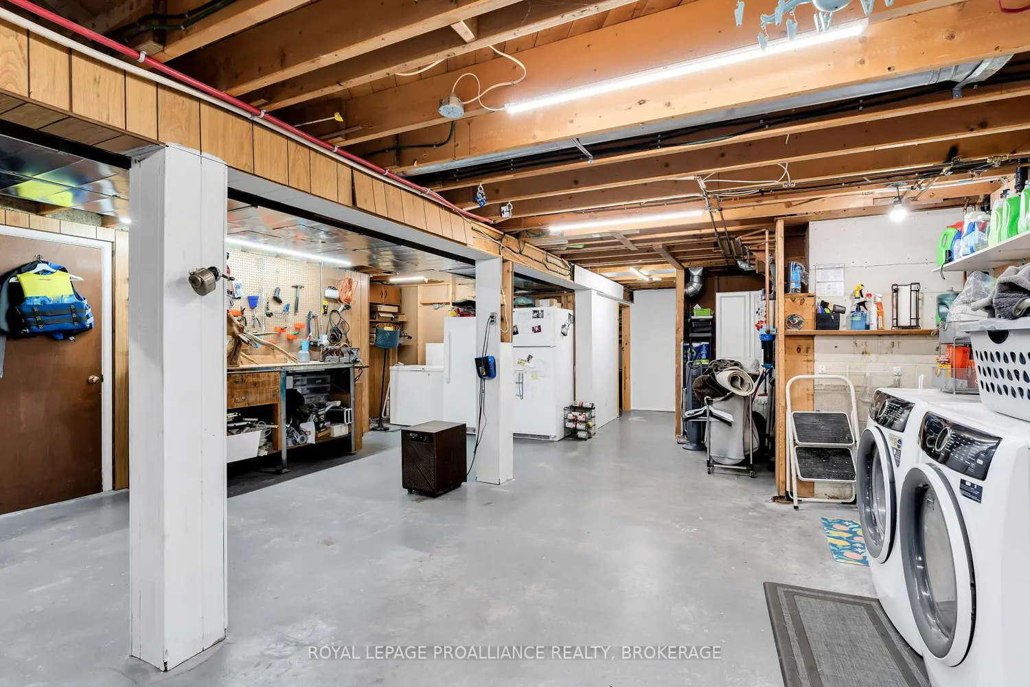Additional image 16 of 650 Steel Street