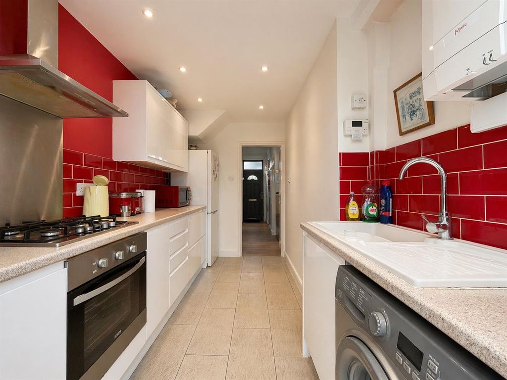 Additional image 2 of 3 bed terraced house for saleCentral Avenue, Hounslow TW3