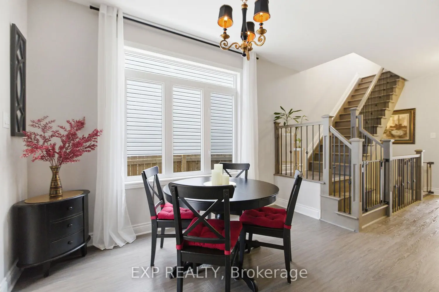 710 Brian Good Avenue photo 4