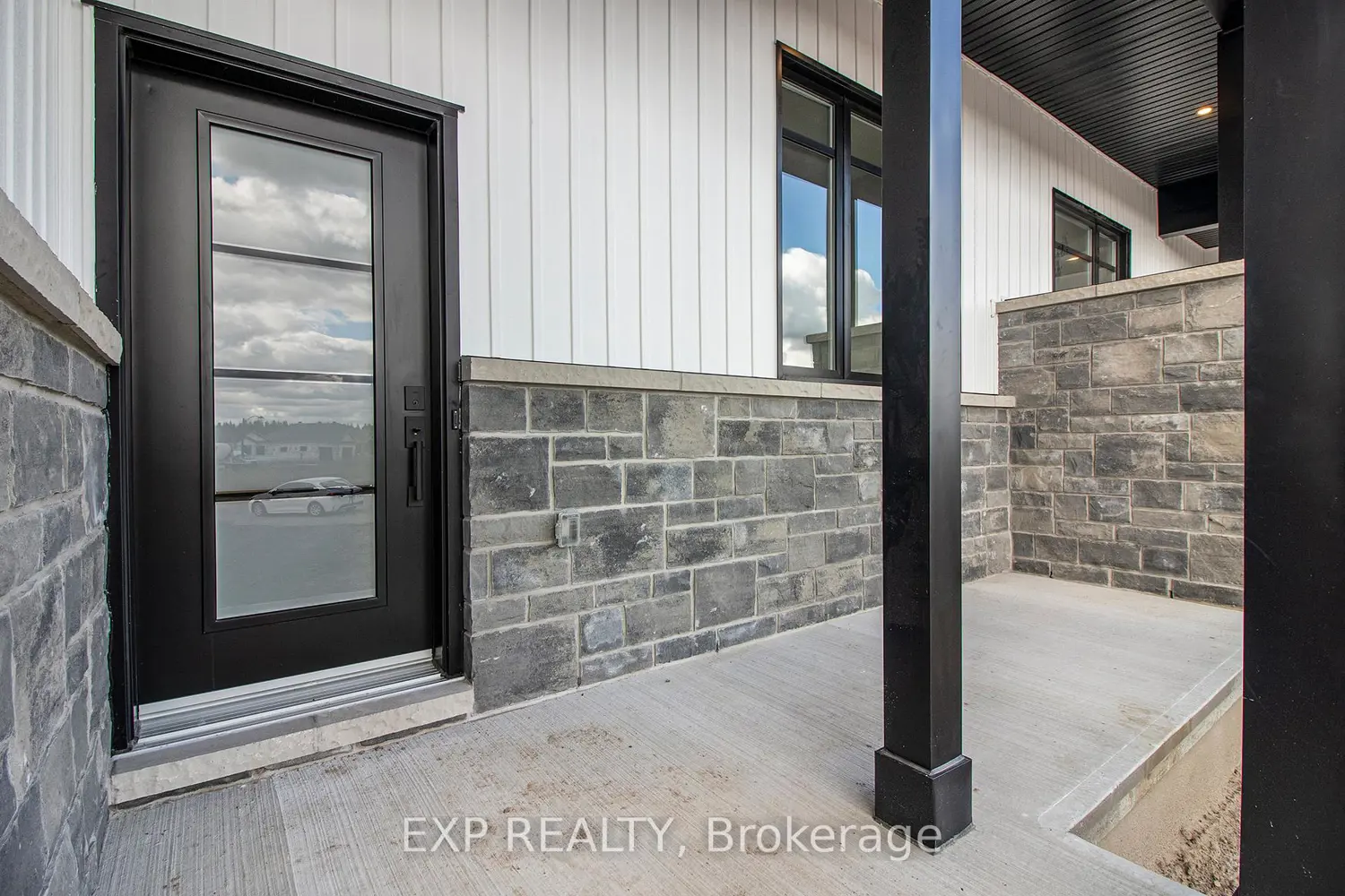 773 Lacroix Road photo 3