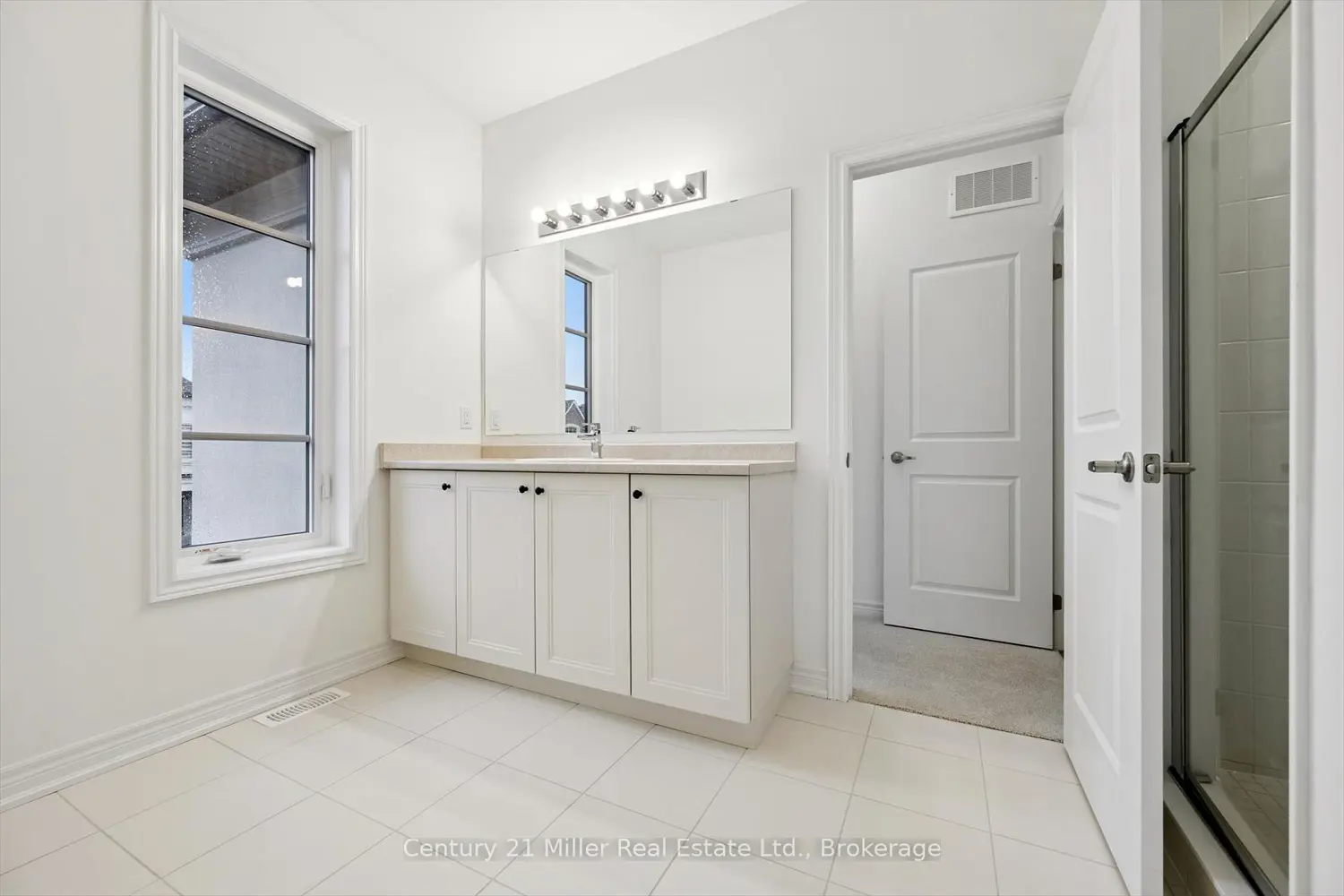 Additional image 13 of 3242 Millicent Avenue