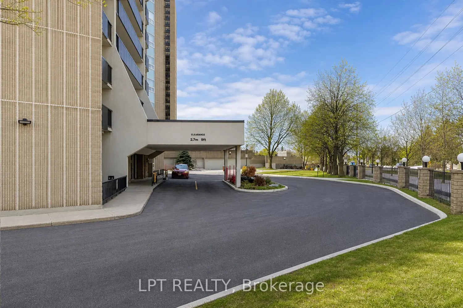 Additional image 3 of 1380 Prince Of Wales Drive 802
