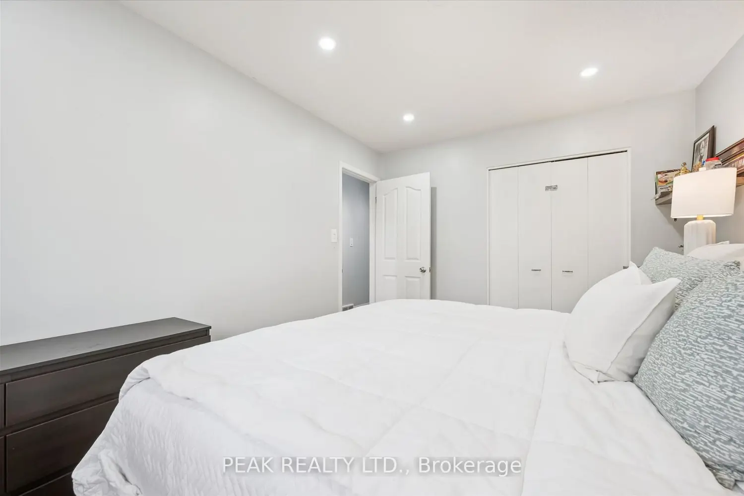 Additional image 7 of 235 Cedarbrae Avenue B