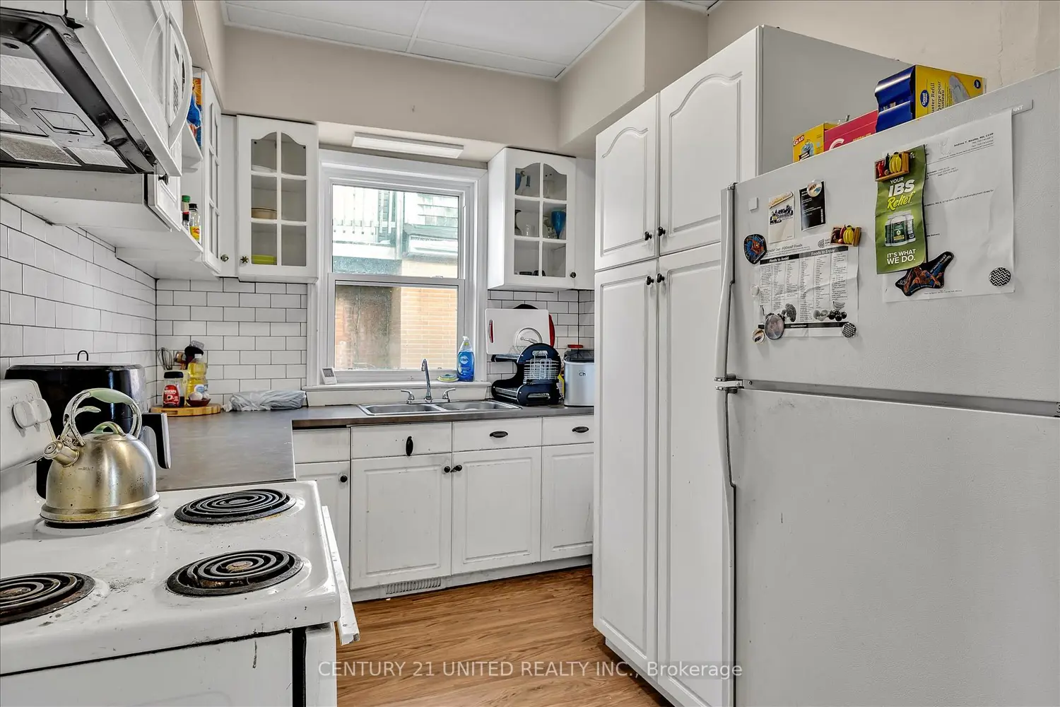 550 Aylmer Street photo 2