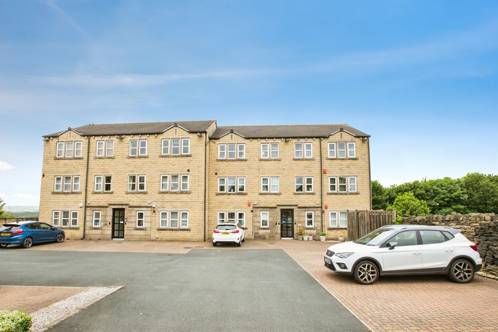 Additional image 28 of 3 bed flat for saleSkircoat Moor Road, Halifax HX3
