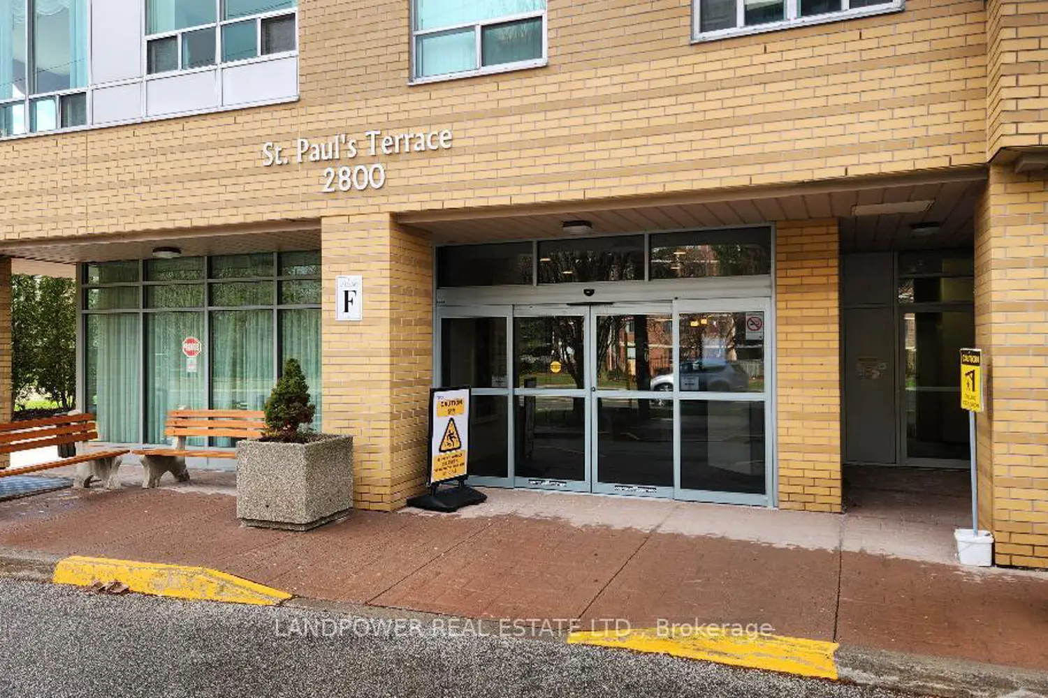 Additional image 2 of 2800 Warden Avenue 704