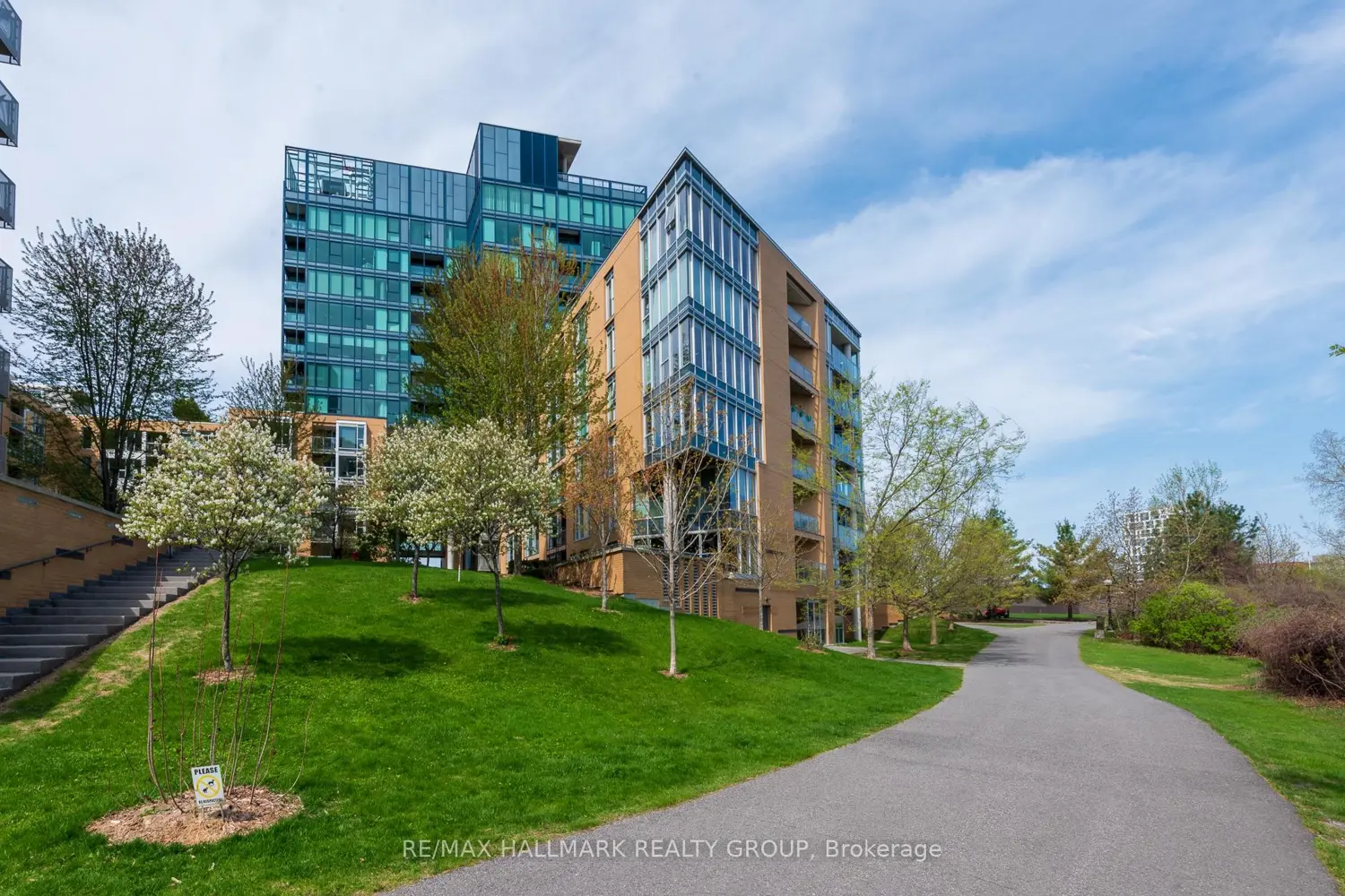 200 Lett Street 311 photo 3