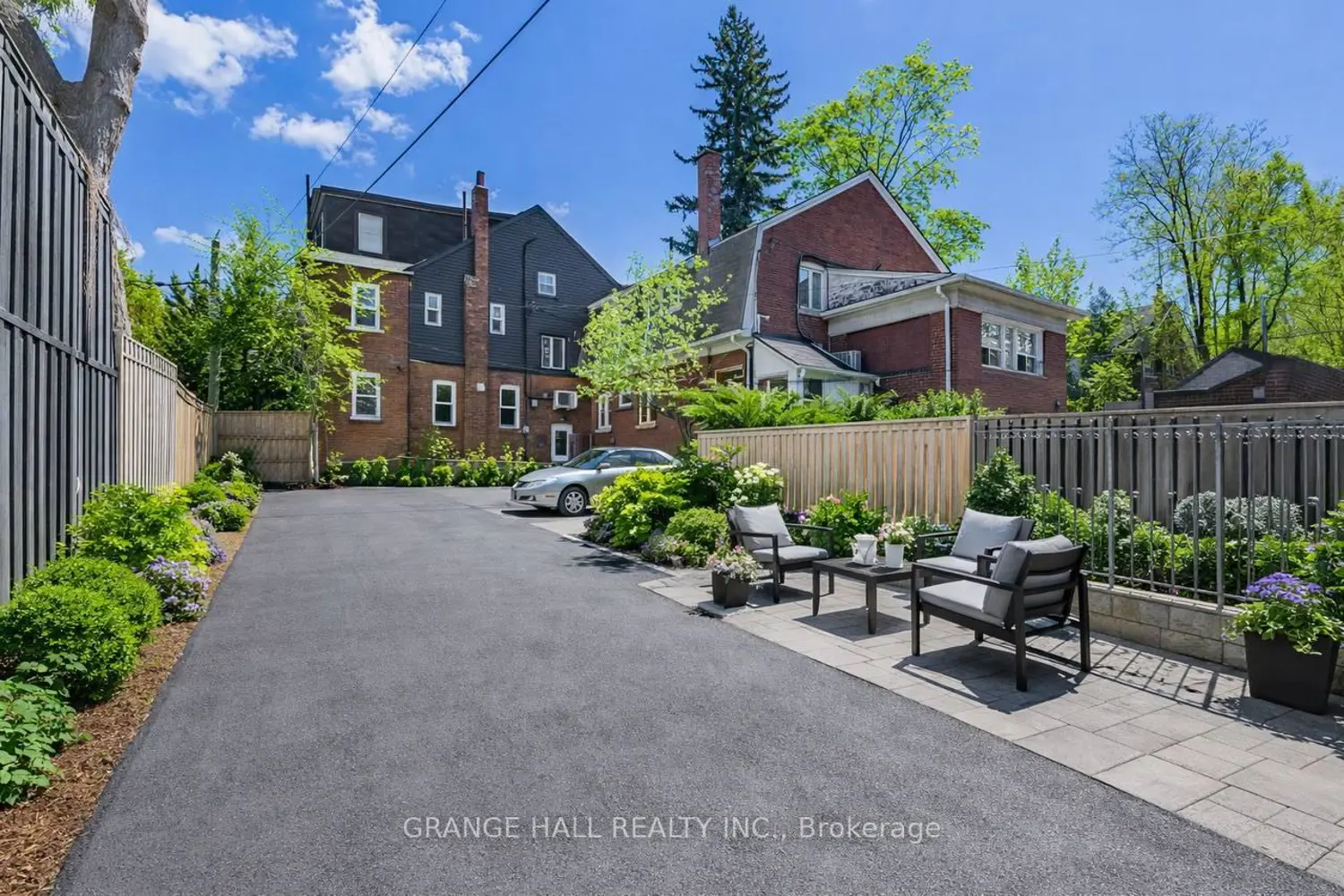 189 Parkside Drive photo 4