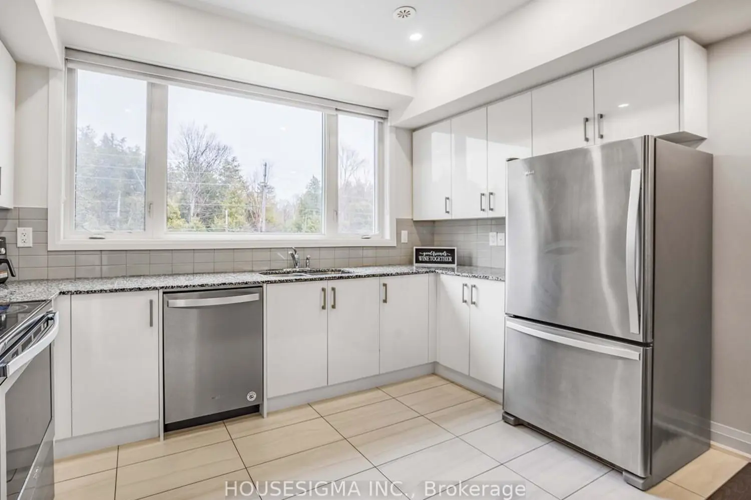 Additional image 7 of 1870 Altona Road 11