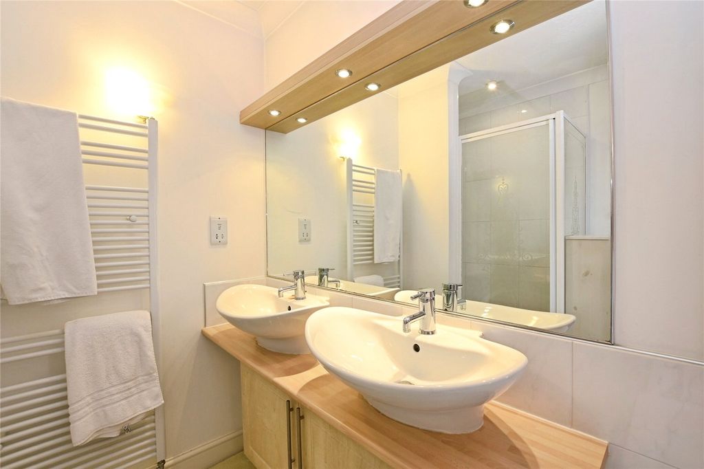 Additional image 27 of 6 bed detached house for saleHavant Road, Hayling Island, Hampshire PO11