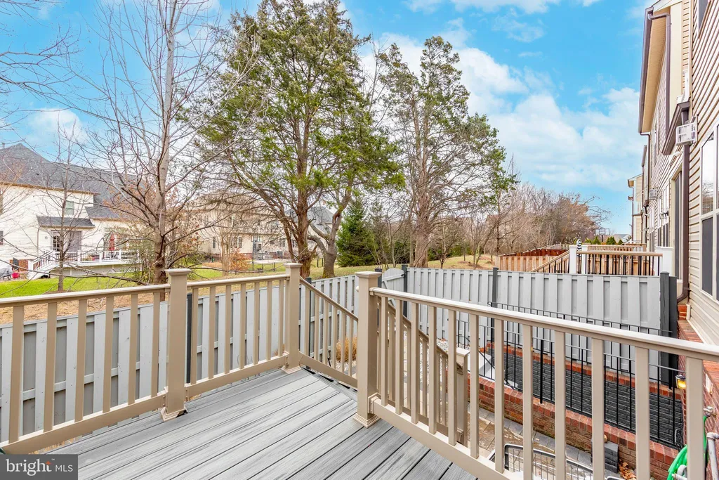 42554 Dreamweaver Drive, Brambleton, VA 20148
