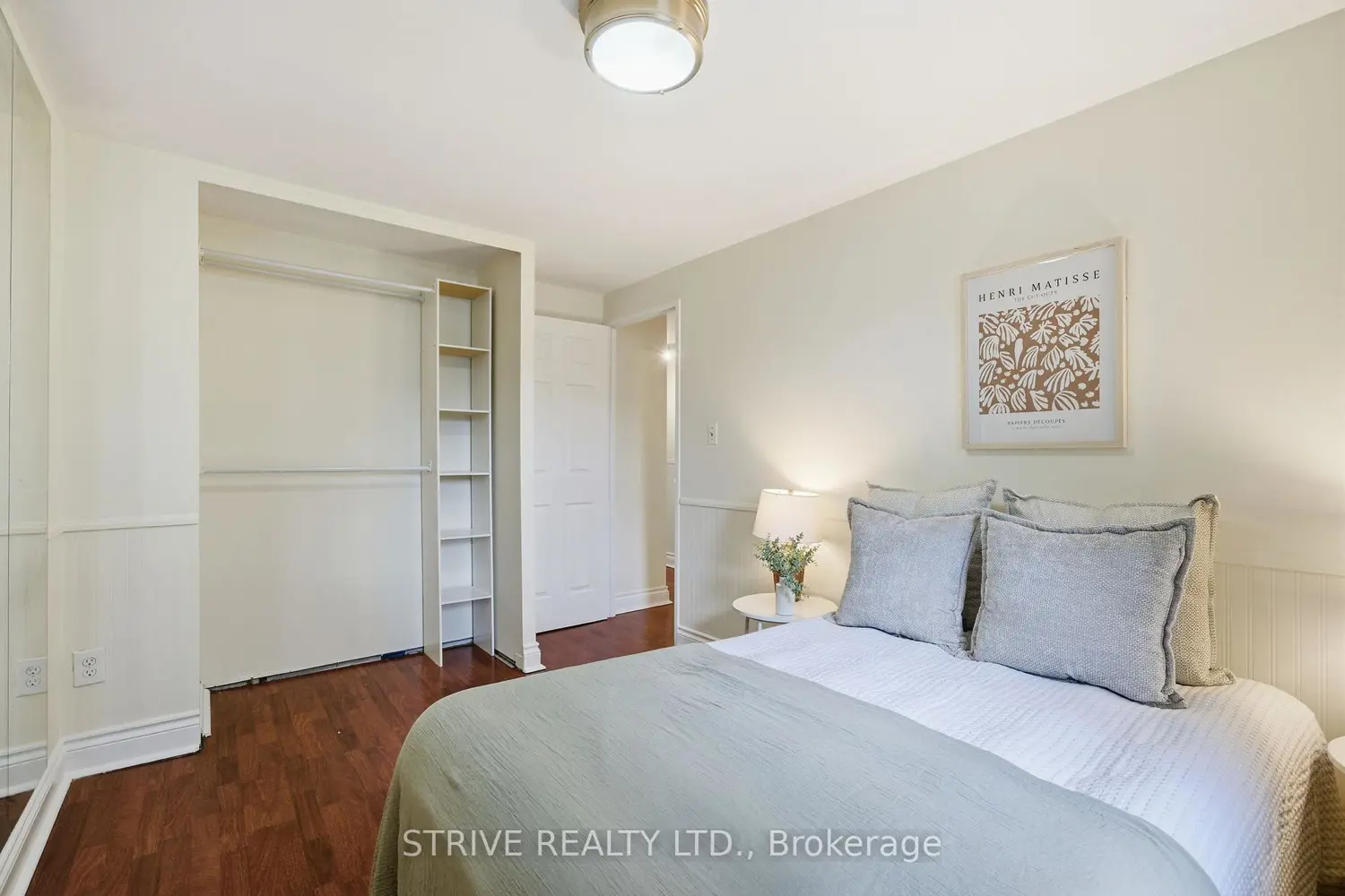 Additional image 10 of 1718 John Street 33