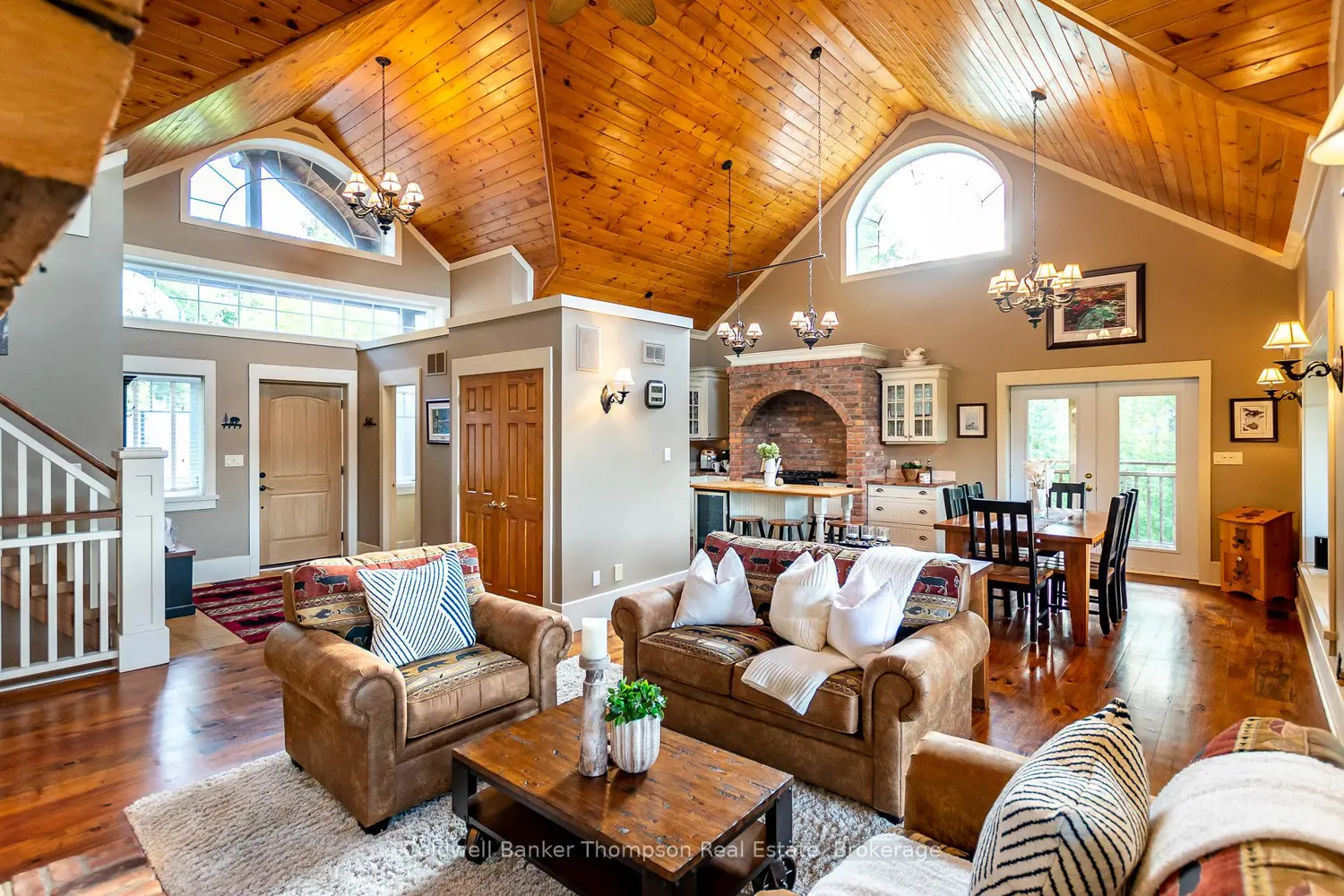 21 Deerhurst Highlands Drive photo 4