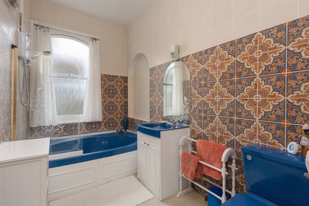 Additional image 22 of 5 bed terraced house for saleCentral Parade, Herne Bay CT6