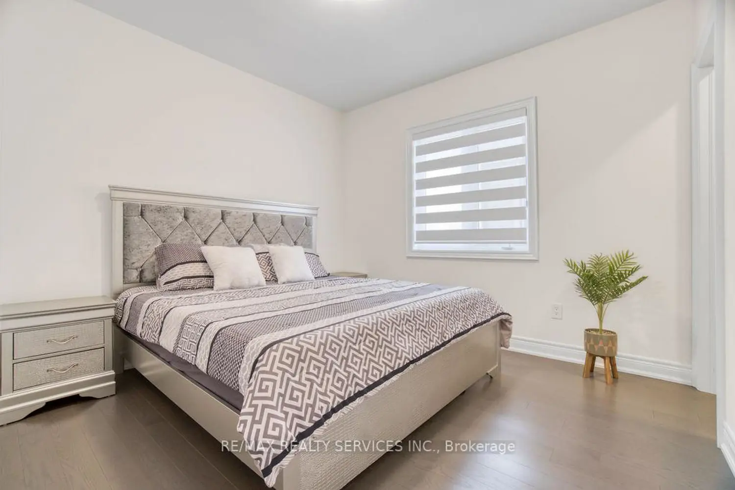 Additional image 14 of 1252 Queens Plate Road