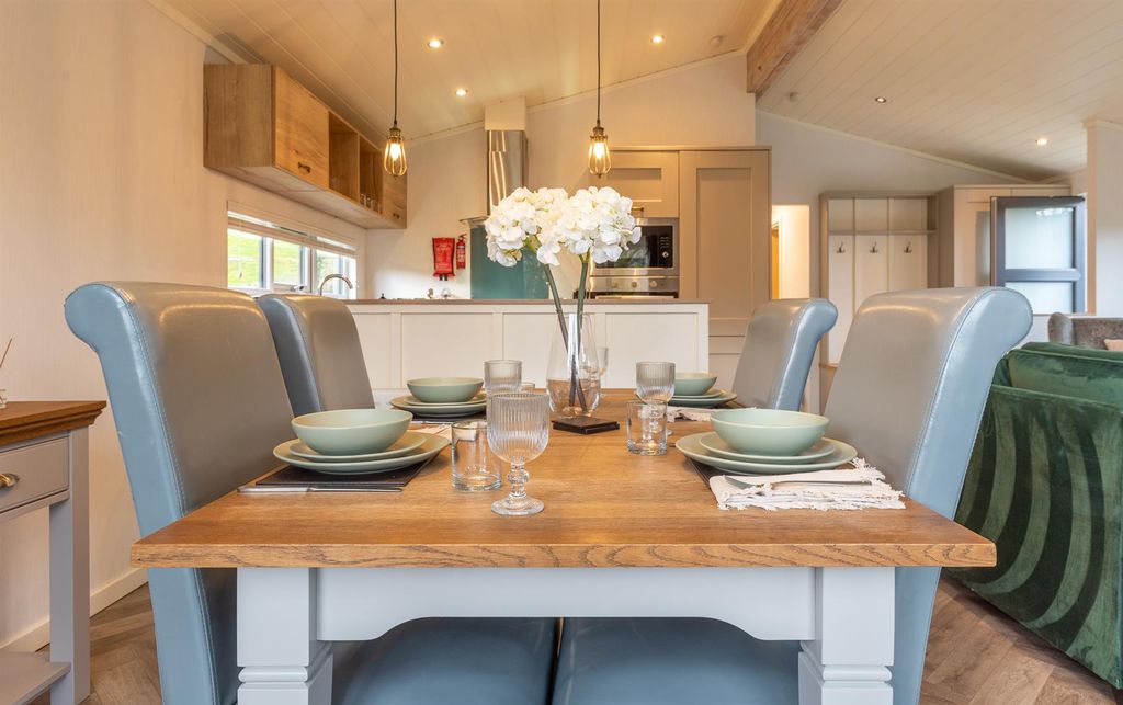 Additional image 5 of 2 bed mobile/park home for saleAysgarth Lodges, Westholme Bank, Leyburn DL8